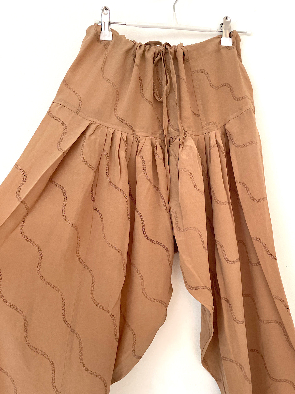 Pure silk harem trousers beige