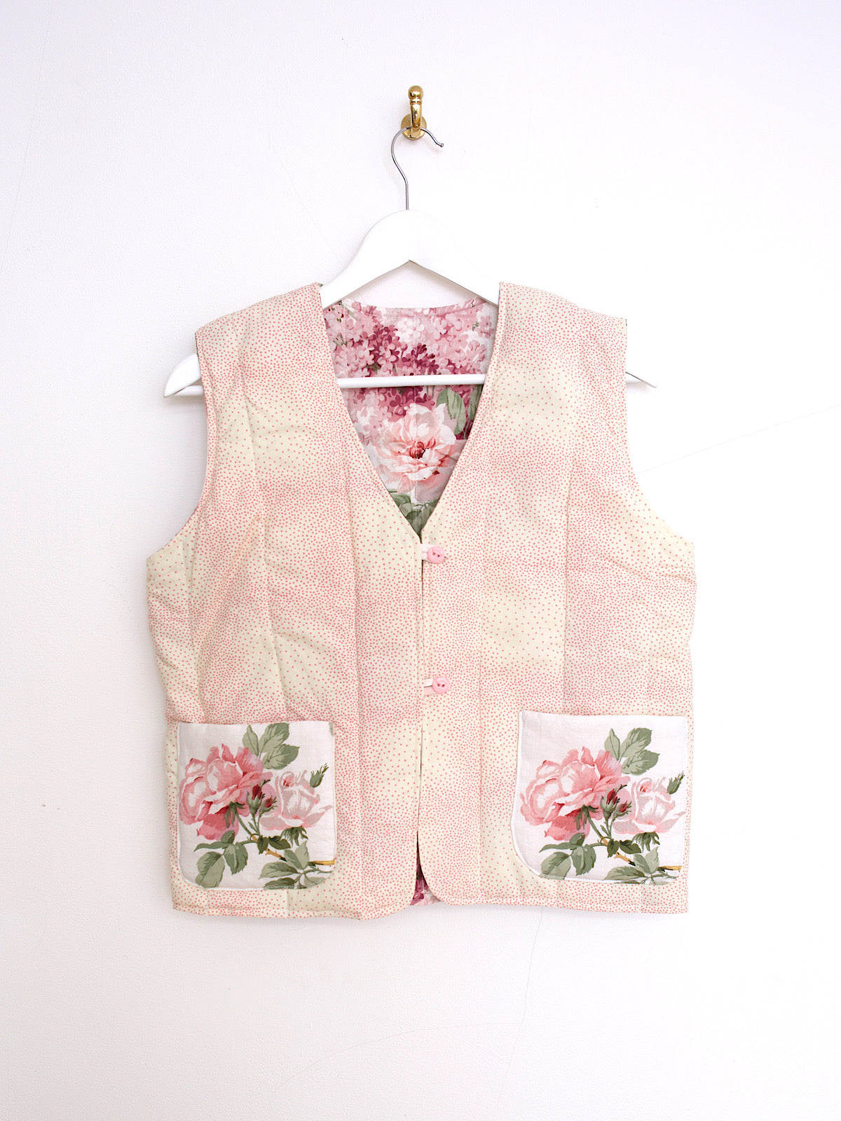 Handcrafted waistcoat with vintage fabric