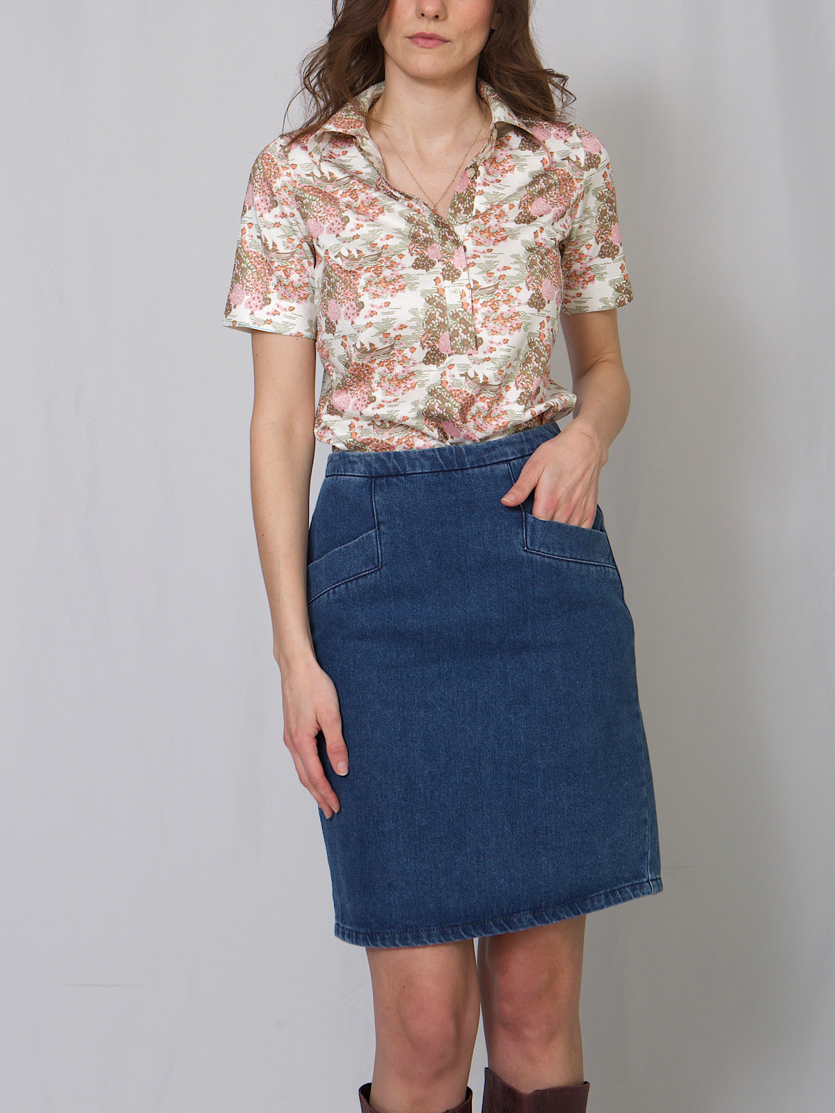 Vintage 80s blue denim skirt