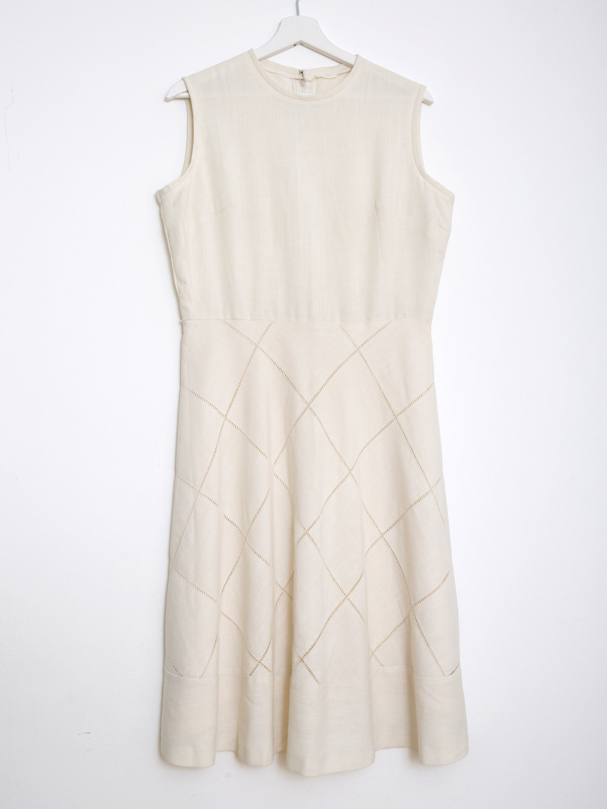 Vintage cream linen shift dress sleeveless