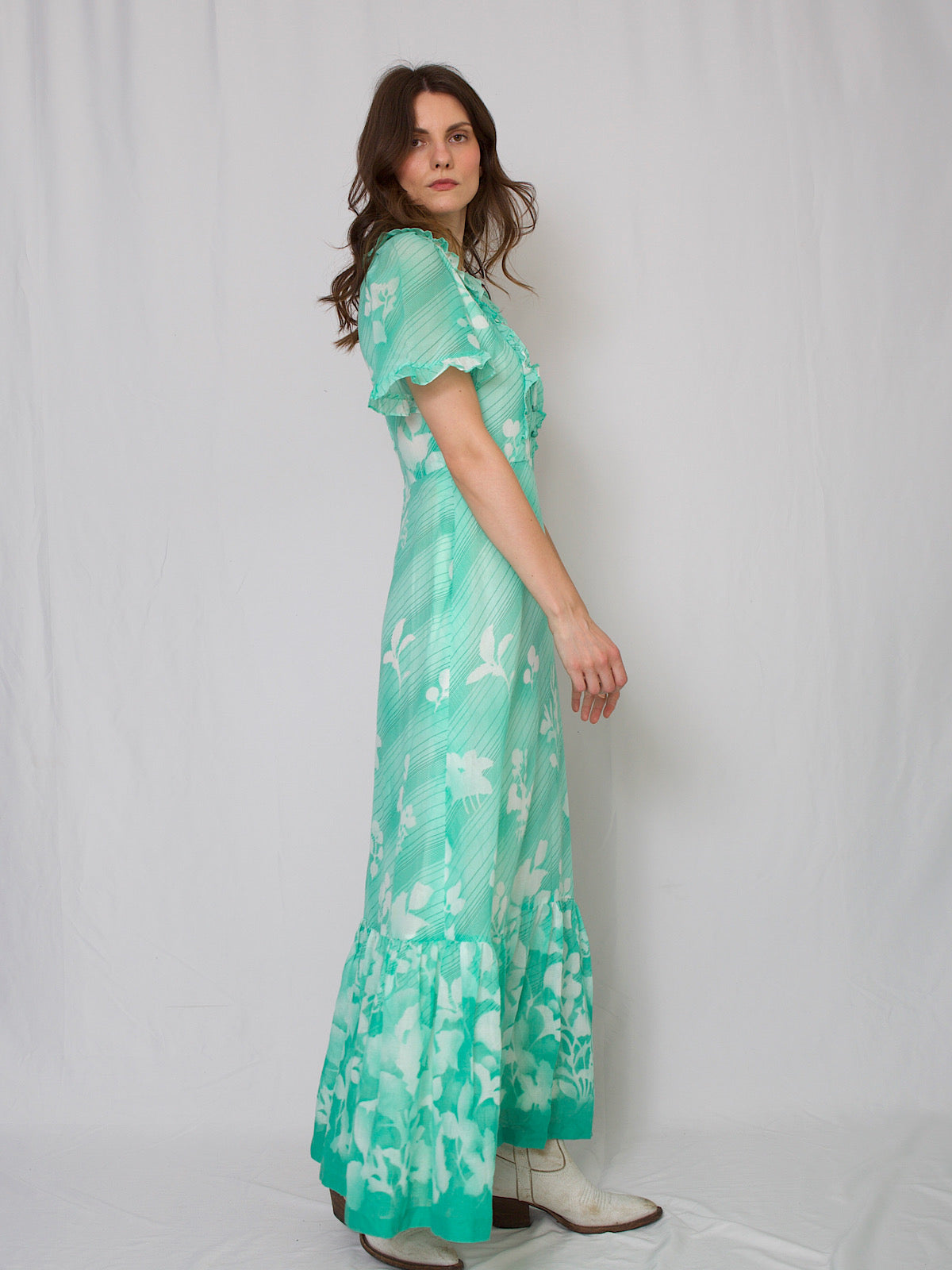 70s vintage boho maxi dress in mint floral cotton