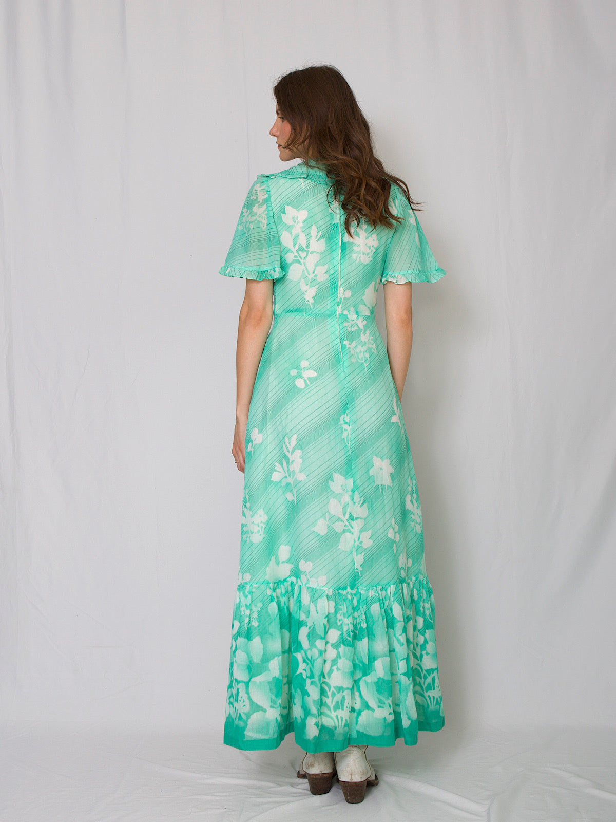 70s vintage boho maxi dress in mint floral cotton