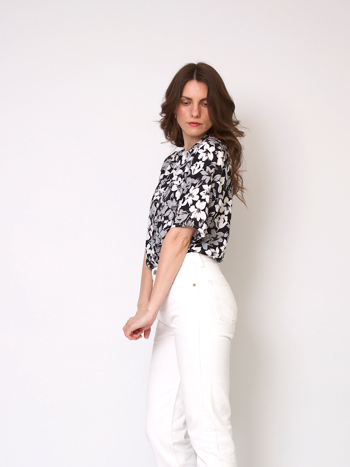 Vintage black and white floral summer shirt short sleeves