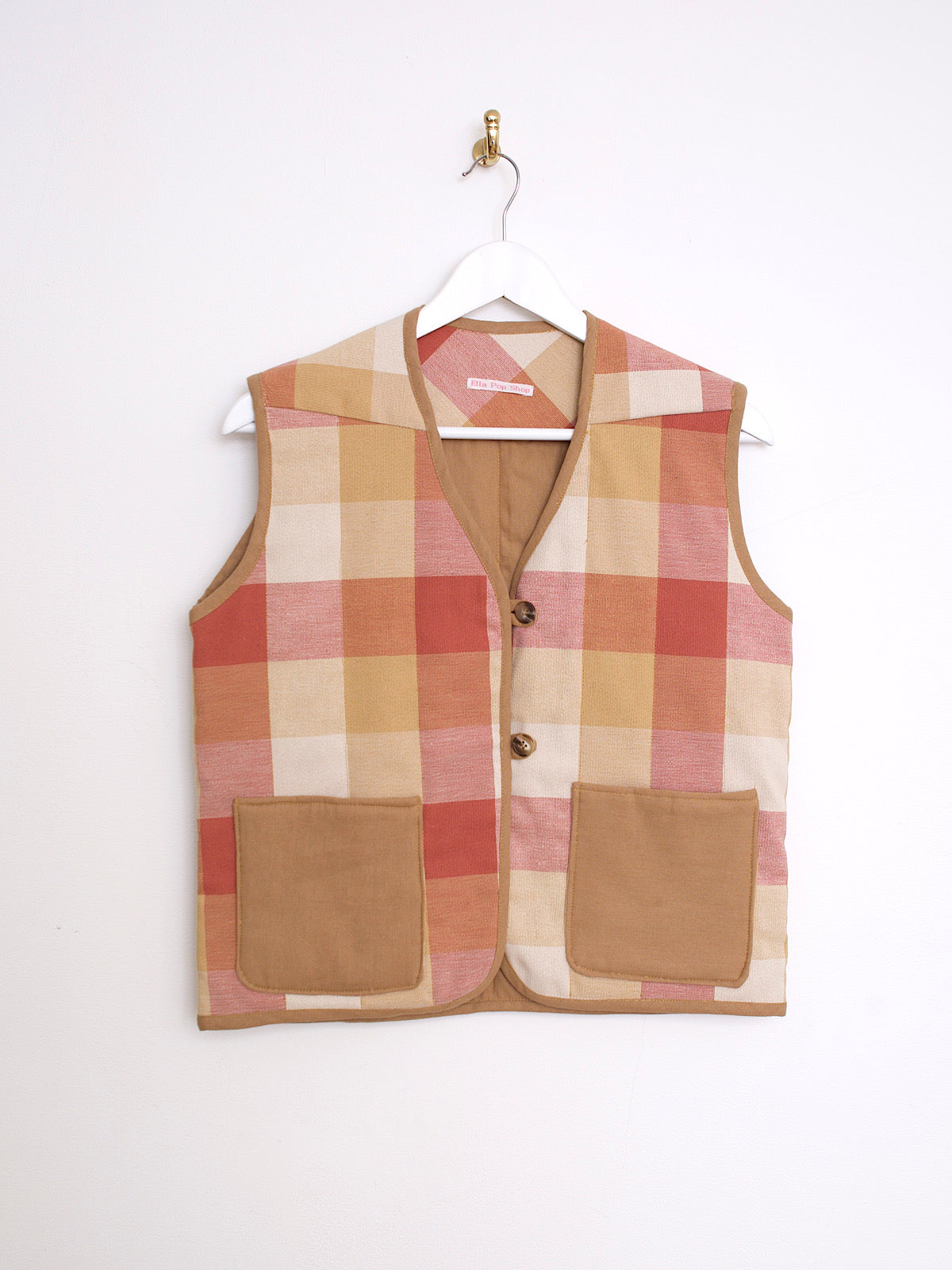 Handcrafted waistcoat with check cotton fabric