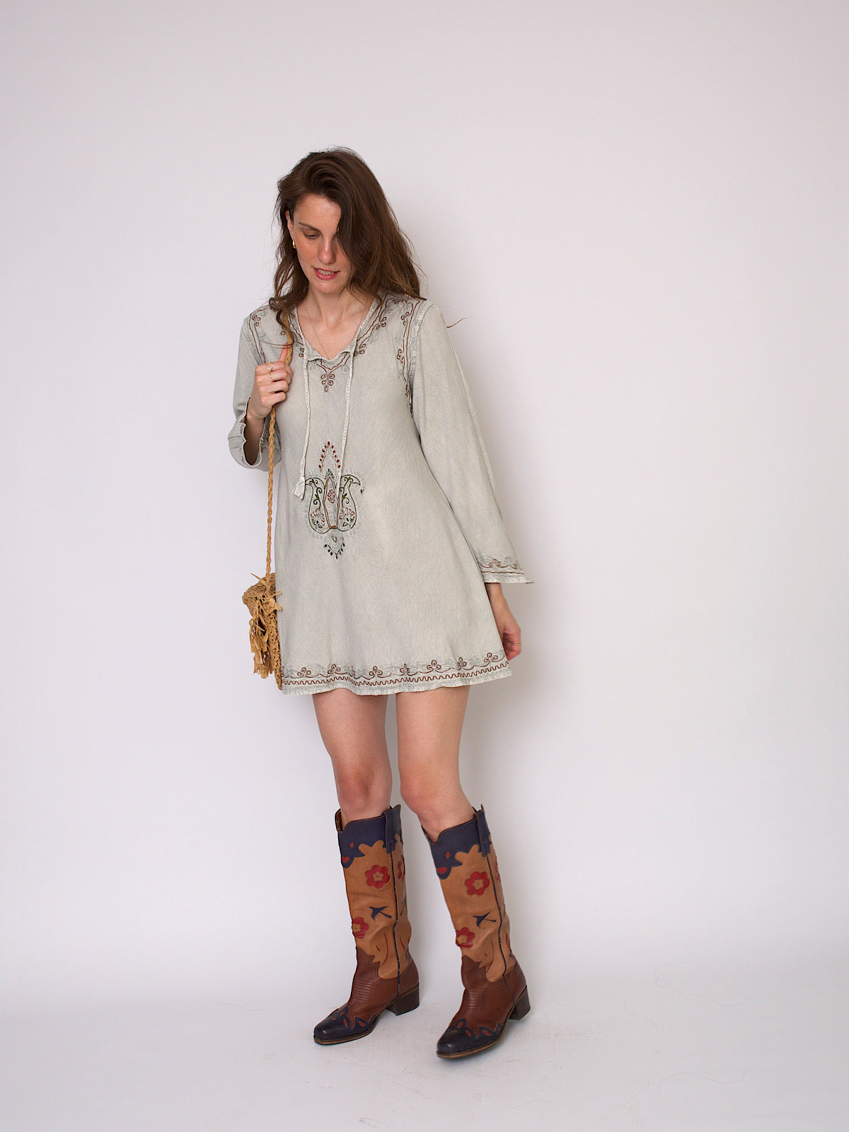 Vintage boho mini dress grey with embroideries