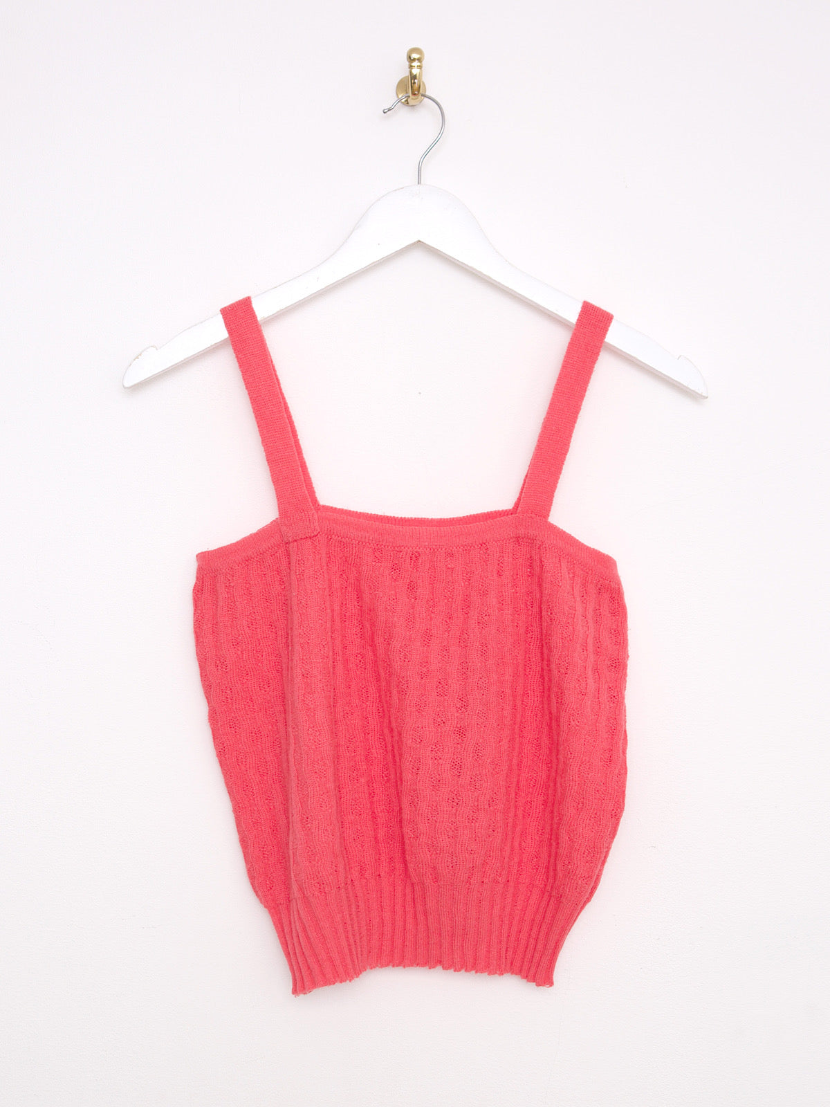 Vintage knitted vest top in pink