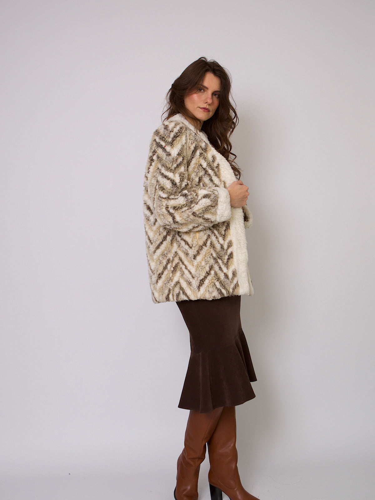 80s vintage faux fur coat with zigzags design