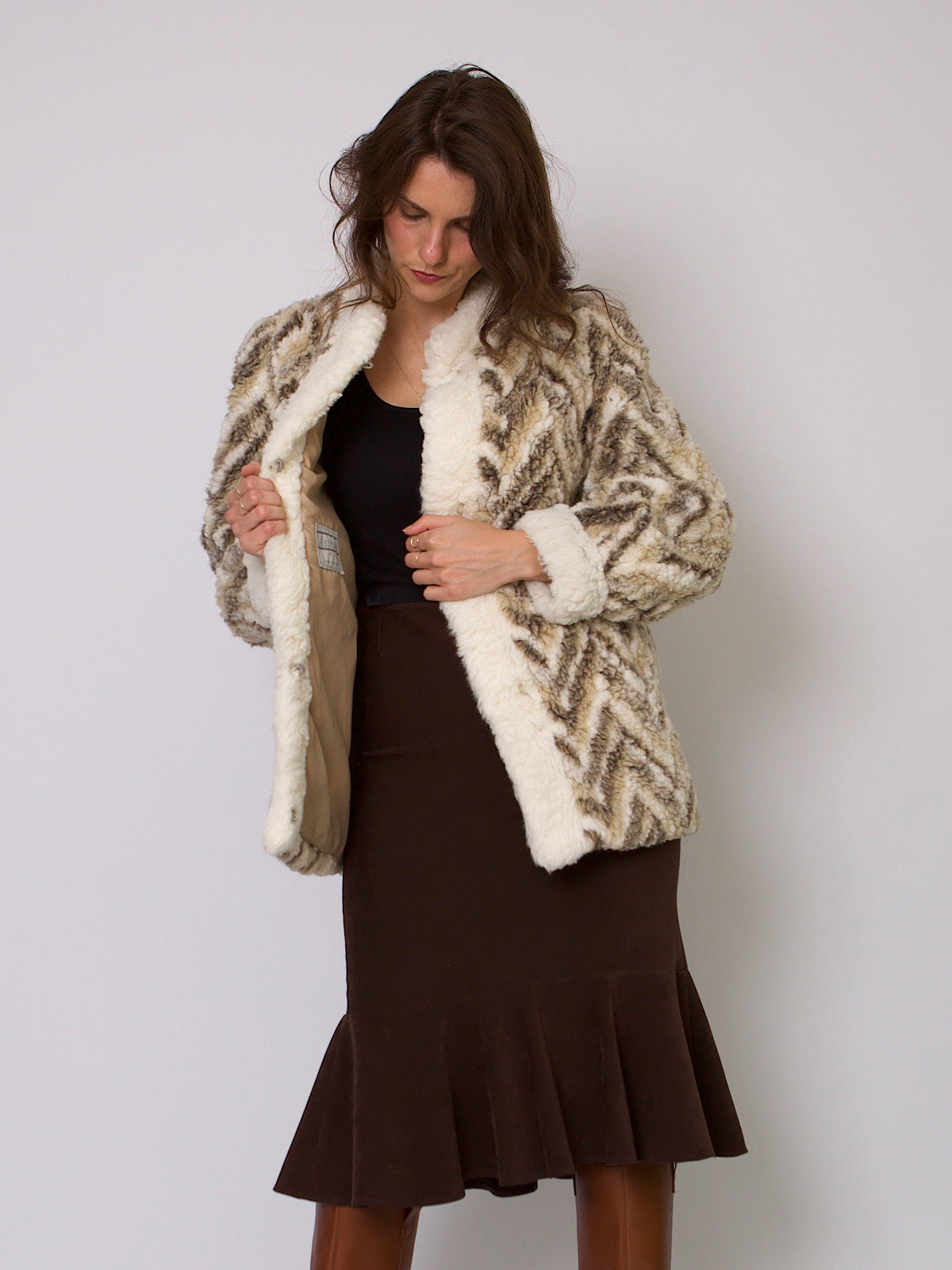 80s vintage faux fur coat with zigzags design