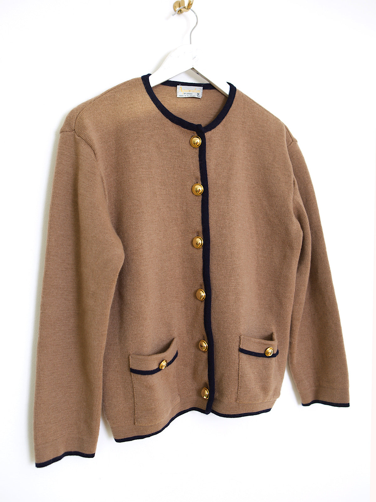 Vintage Aquascutum chunky cardigan gold buttons