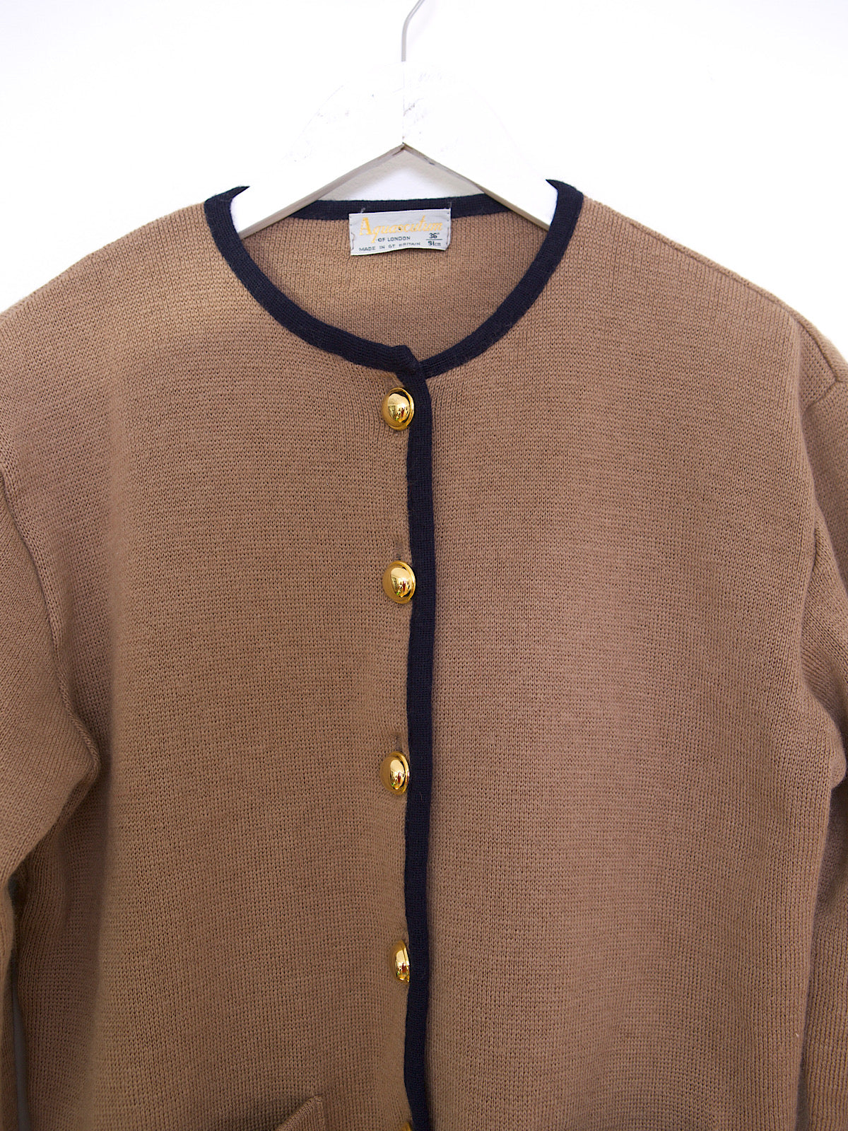 Vintage Aquascutum chunky cardigan gold buttons