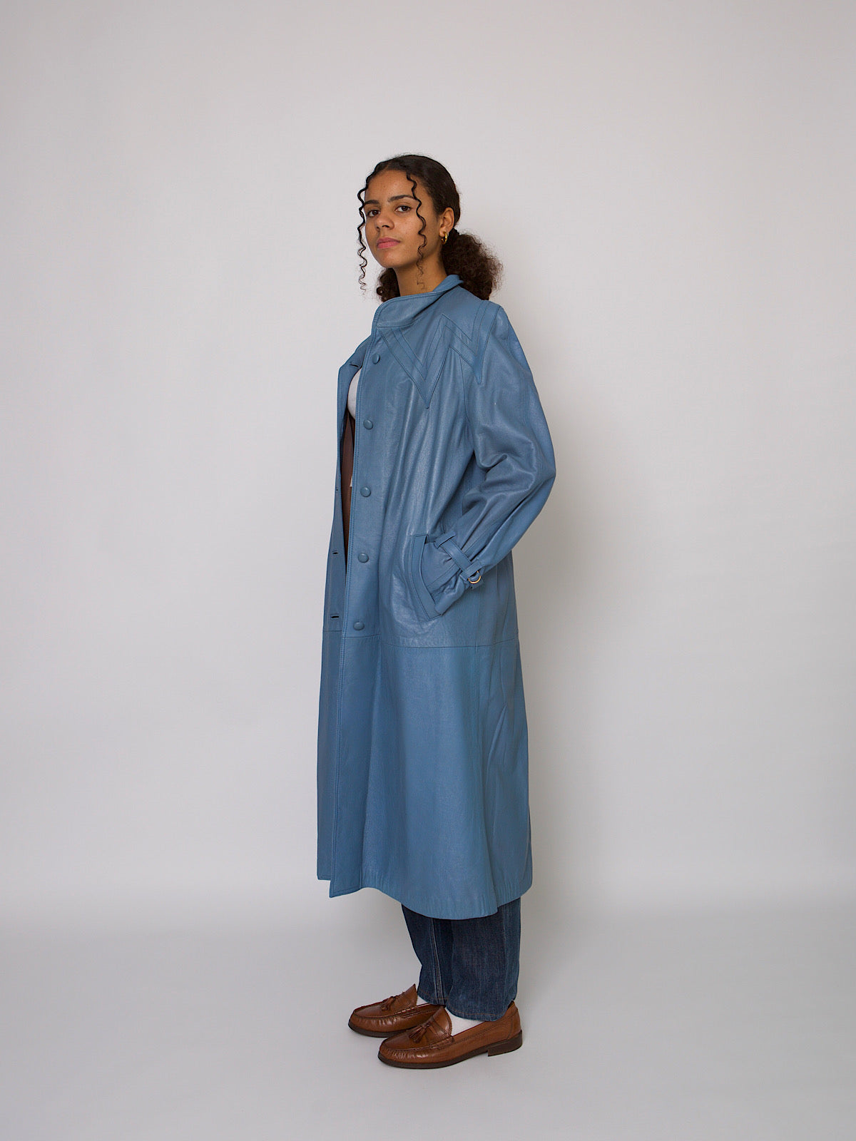 80s blue leather coat zigzag details long length