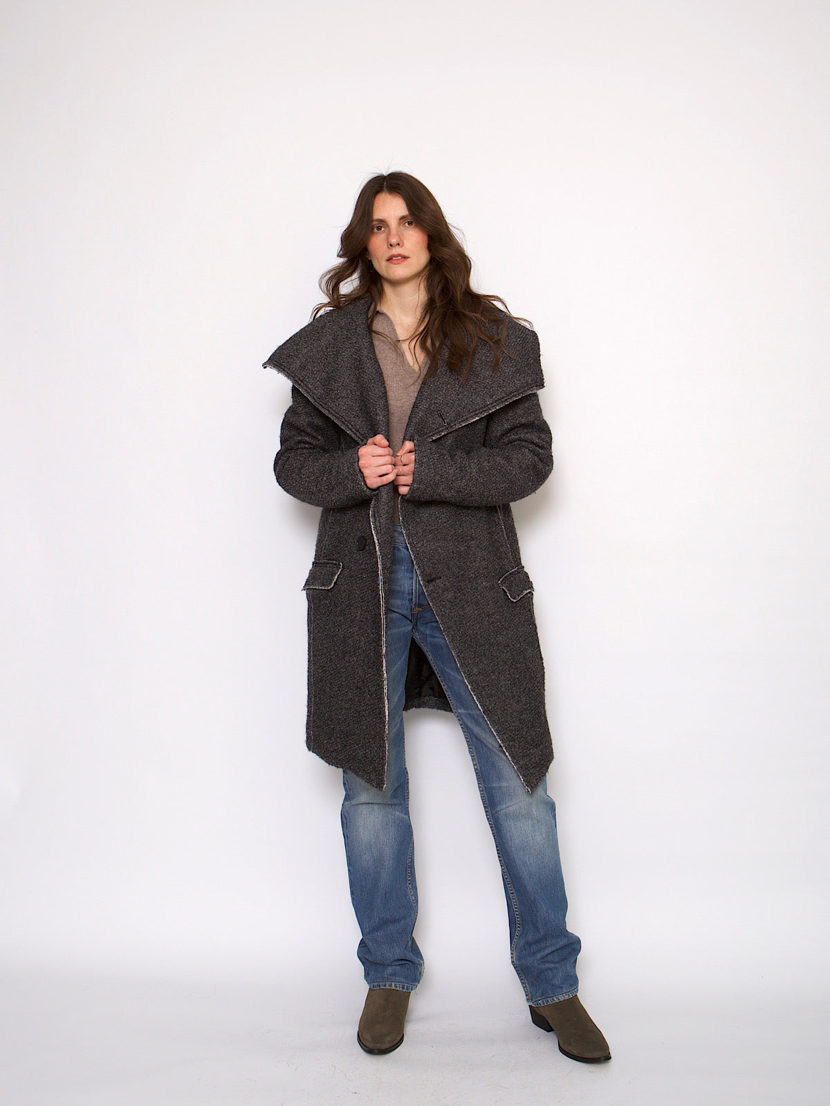 Y2K vintage grey coat oversized collar mid length