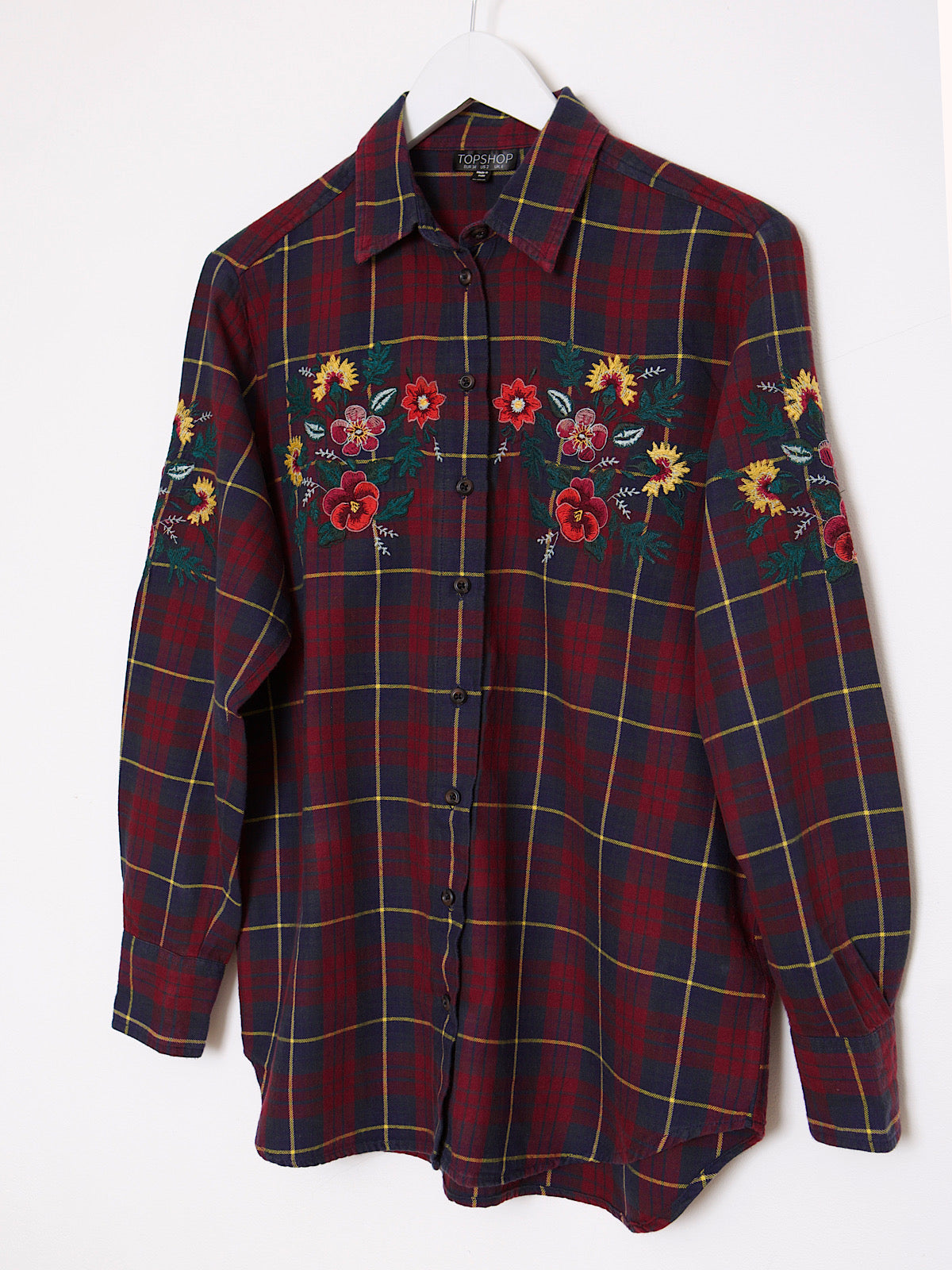 Vintage cotton shirt embroidered with flowers by Topshop