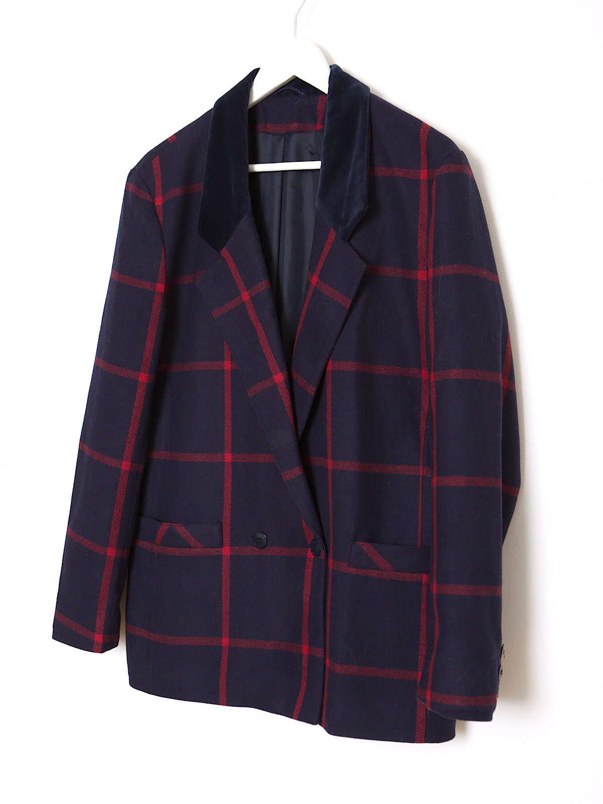 Vintage wool tartan blazer with velvet collar