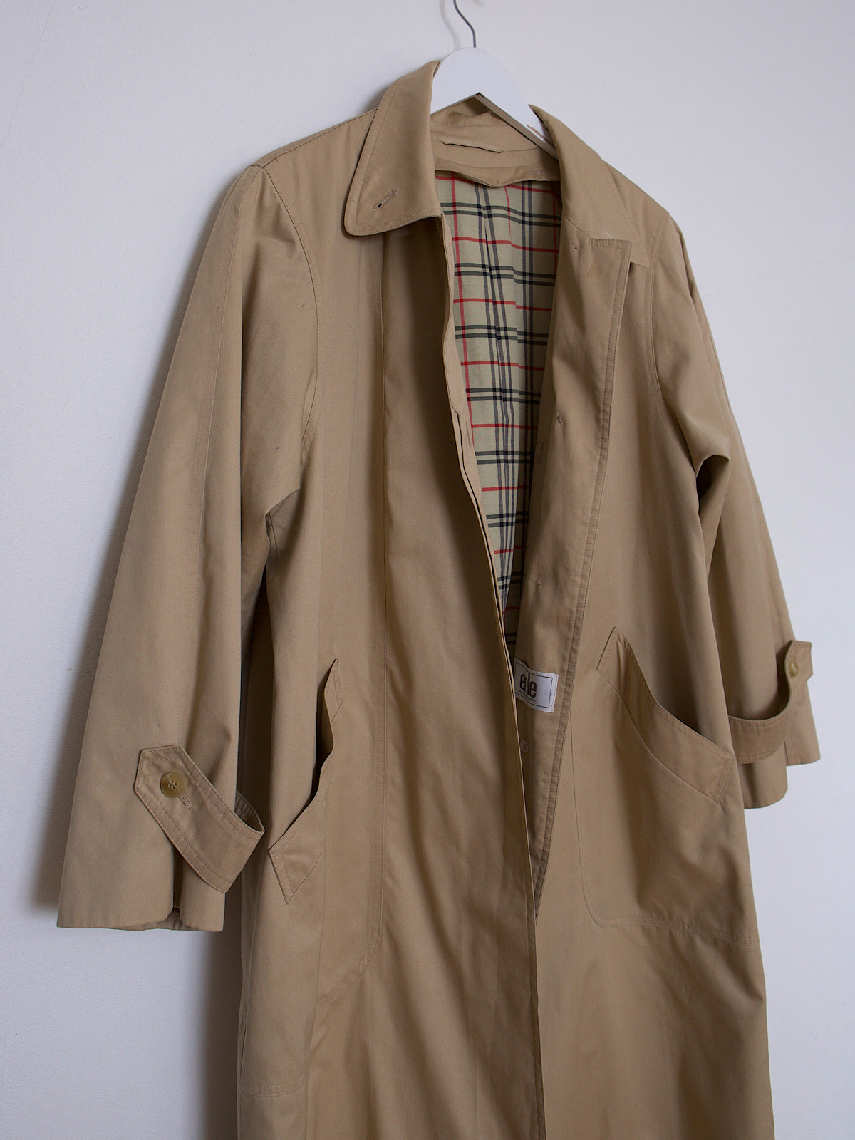 Vintage beige single breasted trench coat round collar